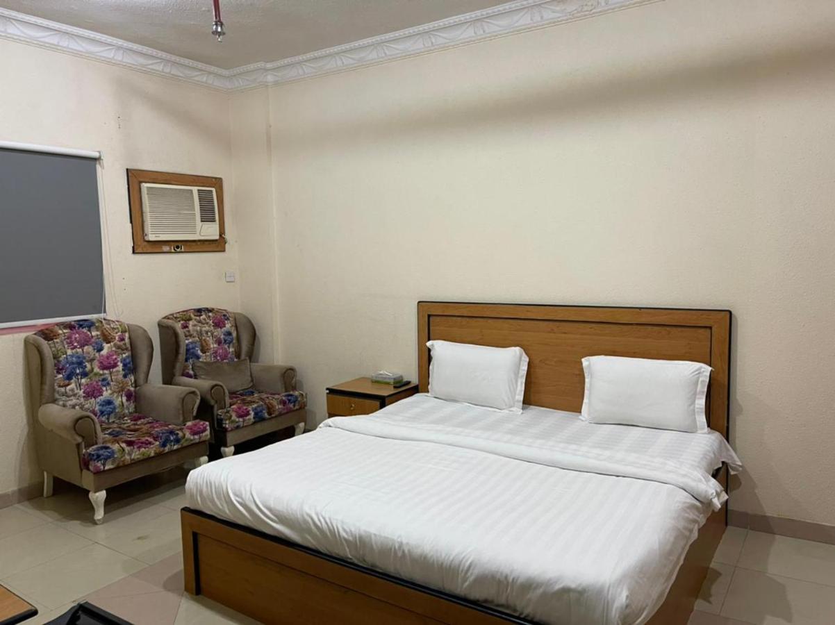 Golden Quba 1 Aparthotel Riyadh Ngoại thất bức ảnh